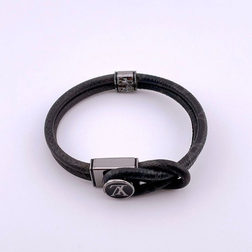 Louis vuitton loop - it, monogram
