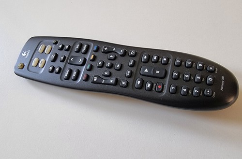 Logitech harmony 300 - harmony,
