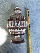 Orientalisches Windlicht. Wunderschöner Kerzenschein. Sommerabend