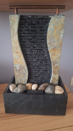 Schieferbrunnen wasserwand - schieferbrunnen,