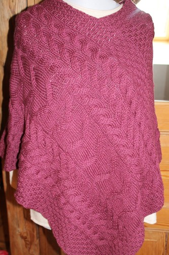 Aran poncho zopfmuster - aran,