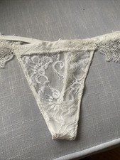 Lise Charmel, String, Gr. M/38, Champagner, NP 89€