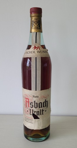 Asbach uralt deutscher - uralt,