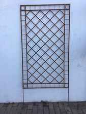 Metall Eisen Spalier