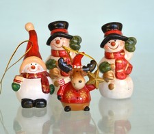 Schneemann Rentier 4 Figuren Weihnachten Keramik bemalt 5-8cm hoch