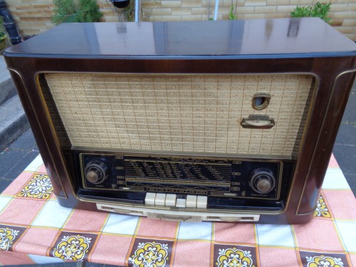 Röhrenradio grundig defekt - grundig,