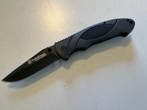 Smith wesson - -,