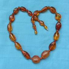 Dekoratieve Bernsteinkette