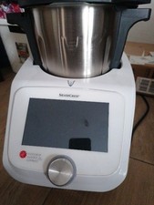 Silvercrest Küchenmaschine Weiß Glänzend mit passenden Zubehör