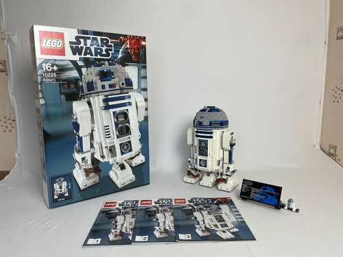 Lego star wars 10225 - star,