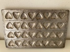 alte Schokoladenform Herzen Herzchen Gießform Metall Vintage Reklame schöne Deko