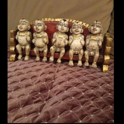 Figurengruppe aus holz - figurengruppe,