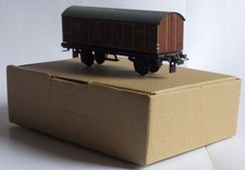 Trix Express Gedeckter