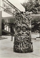 Potsdam-Waldstadt - Plastik Waldschrat - Postkarte ungelaufen 1984