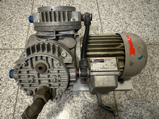 KNF Neuberger Doppelkolben