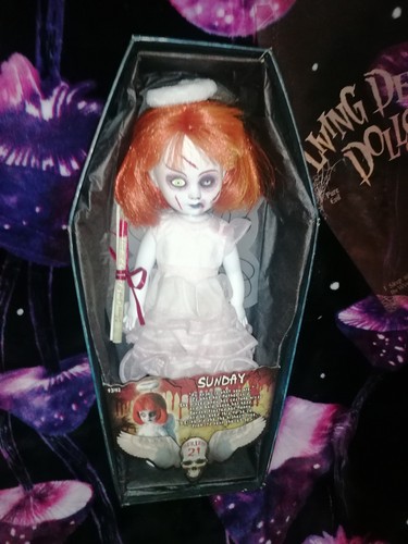Living dead dolls sunday - dead,