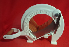 RAADVAD  alter Brotschneider