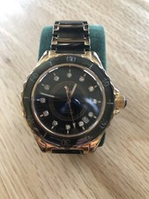 Herrenuhr mit schwarzem Keramikband