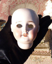 ALTER PUPPENKOPF aus Porzellan