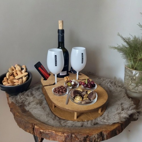 Weinbar mit schalen - schalen, couchbar