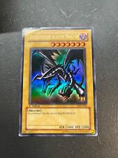 Rotäugiger Blauer Drache -