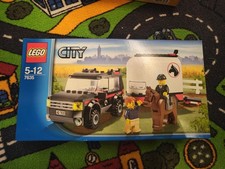 LEGO CITY: Pferdetransporter
