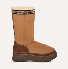 UGG Damen Classic Tall
