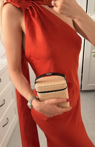 Chanel beauty bag les - chanel,