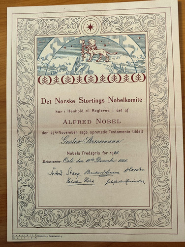 Diplom zum friedensnobelpreis - diplom,