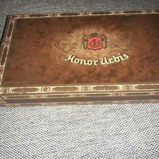 Zigarrenkiste leere.Honor