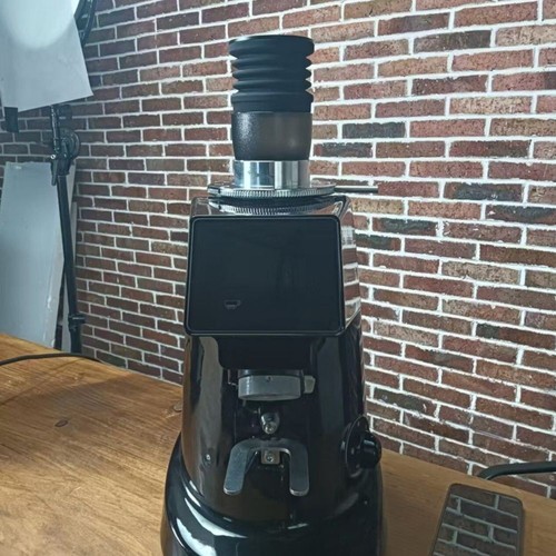 Kaffeemühle blasen - kaffeemühle,