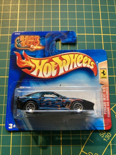 Hot wheels ferrari 550 - hot,