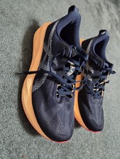 Neuwertige Laufschuhe Gr.44