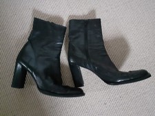 Brenda Zaro Stiefel Stiefeletten Gr. 40 schwarz Schlangenlederoptik