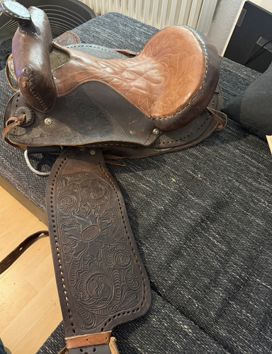 Western sattel aus leder braun - aus,
