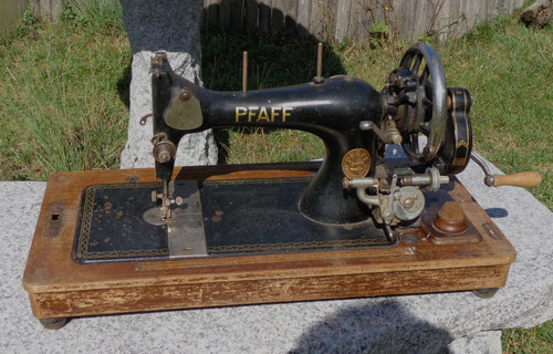 Antike pfaff nähmaschine mit - nähmaschine,