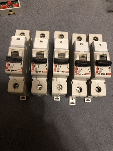 Legrand 403357 - 5x,