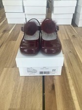  MÄDCHEN SPANISCHER STIL