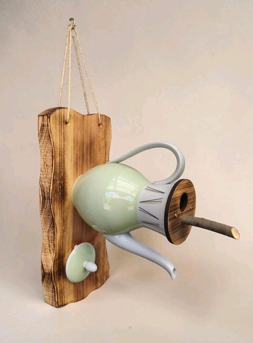 Vogelhaus aus teekanne - aus,
