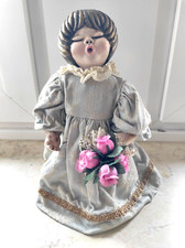 Lene Thun Original Bozen Italy Engel mit Brokatkleid und Blumenstrauß, selten