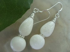 12 mm zeitlose Koralle Ohrringe Ohrhänger weiße Koralle mit 925 Siber Ohrhaken