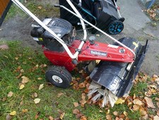 Biete Tielbürger TK17 Kehrmaschine ( Winterdienst ) voll funktionstüchtig.Nur Ab