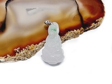 Guan Shi Yin / Kwan Yin Anhänger aus Jade / Jadeit ca. 46x19x12 mm beidseitig