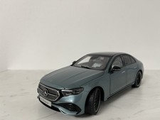 1:18 Mercedes Benz E Klasse