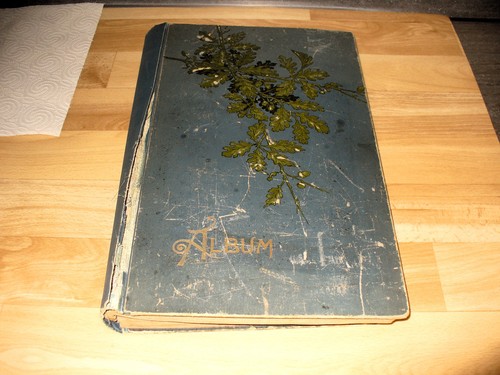 Altes album mit 256 - altes,