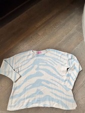 Hübscher Pullover Der Marke Six-o-Seven!