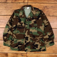 Vintage Lion Apparel Military
