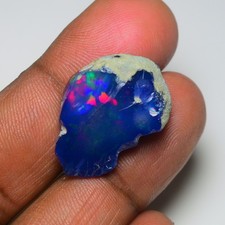 Premium polierter schwarzer äthiopischer Opal grober 19,10 kt Opal Edelstein ...