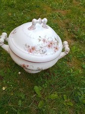 ANTIKE SUPPENTERRINE TERRINE AUS KERAMIK ENDE 19 TES JHDT HANDBEMALT