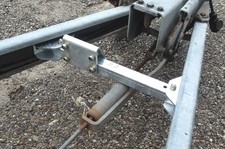 Stützrad-Traverse V-Deichsel